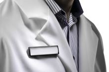 Jmenovka DURABLE Clip-Card s magnetem, 67x17mm, černá, balení 25ks