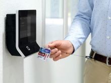 Pouzdro na ID kartu ENCLOSED, balení 10ks (2)