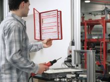 Systém zobrazovacích panelů DURABLE VARIO® WALL 5 rámečků (17)